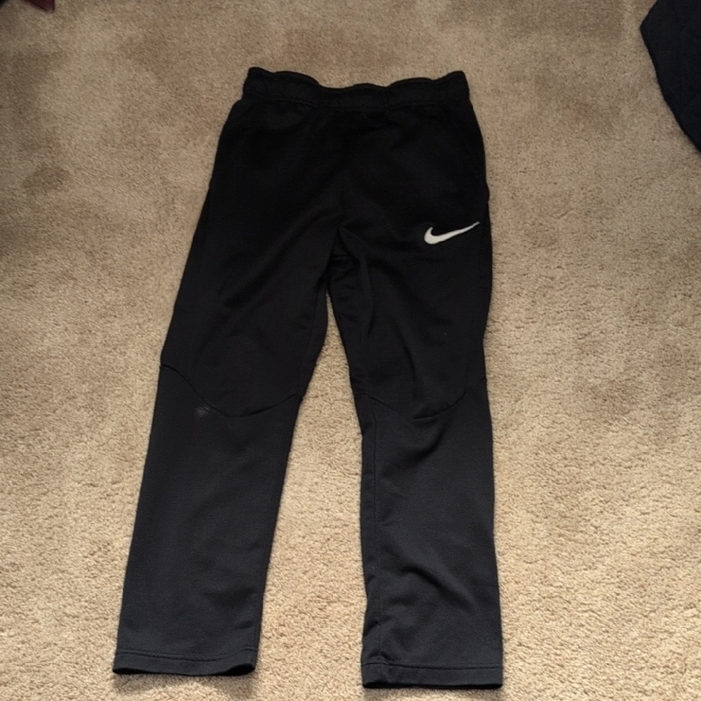 Nike Kids Black Bottoms